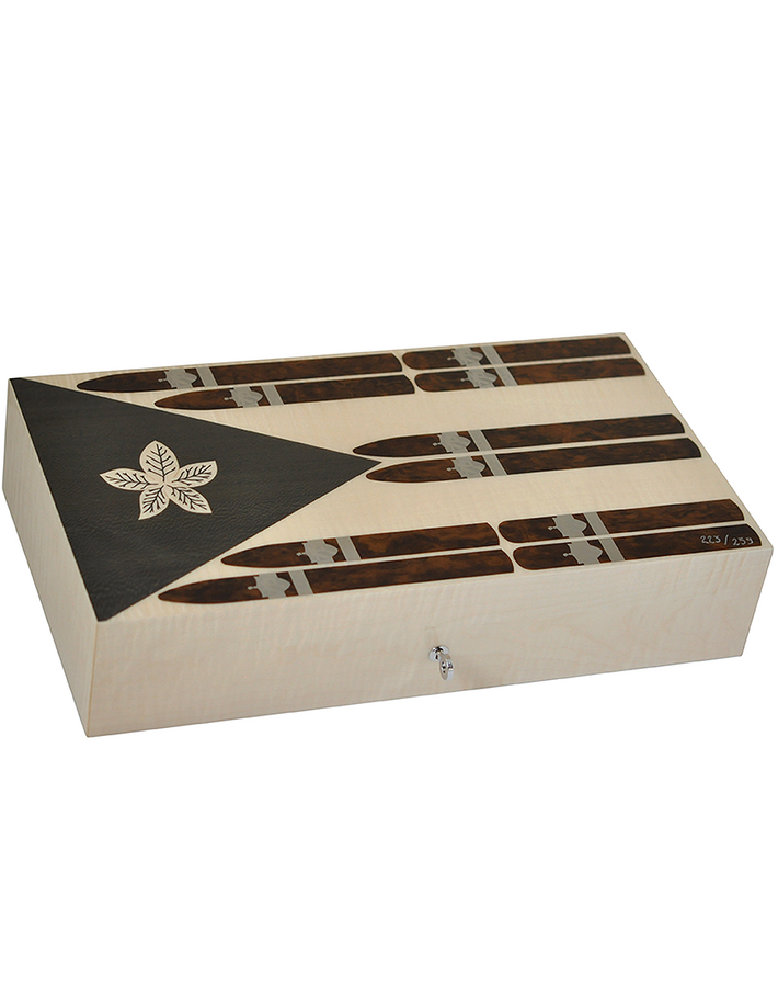 Elie Bleu Stars Stripes Cuban Flag Wooden Humidor For 110 Cigars