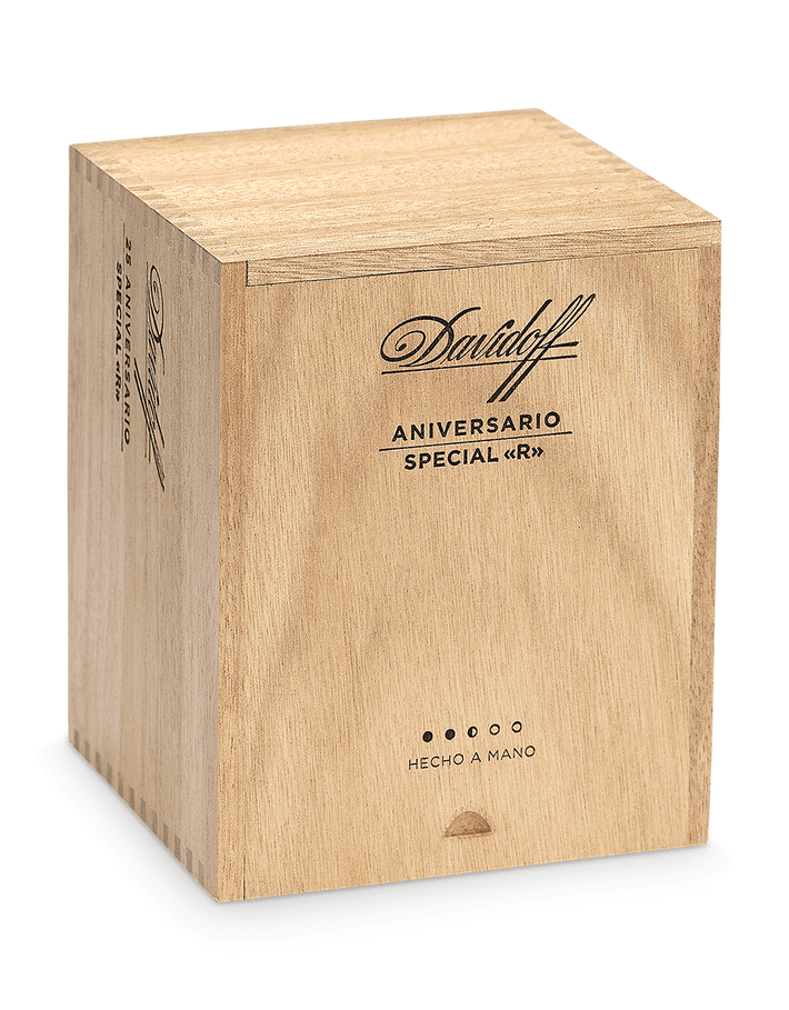 Davidoff Aniversario Special R Box Closed