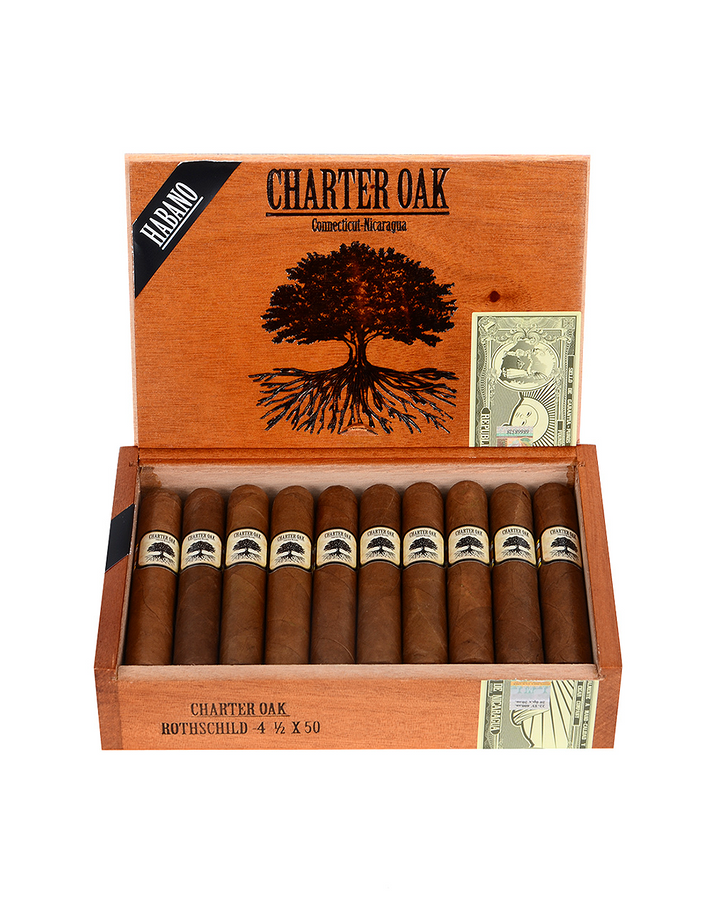 Foundation Charter Oak Habano Petite Corona Box Open
