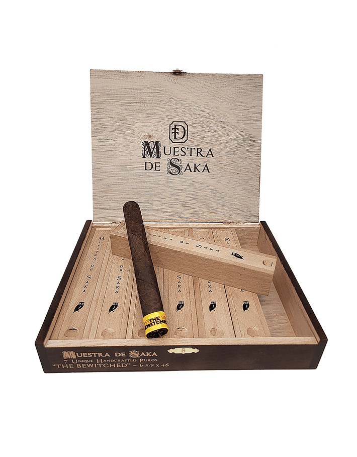Muestra de Saka The Bewitched  Y2022 Release Box Open