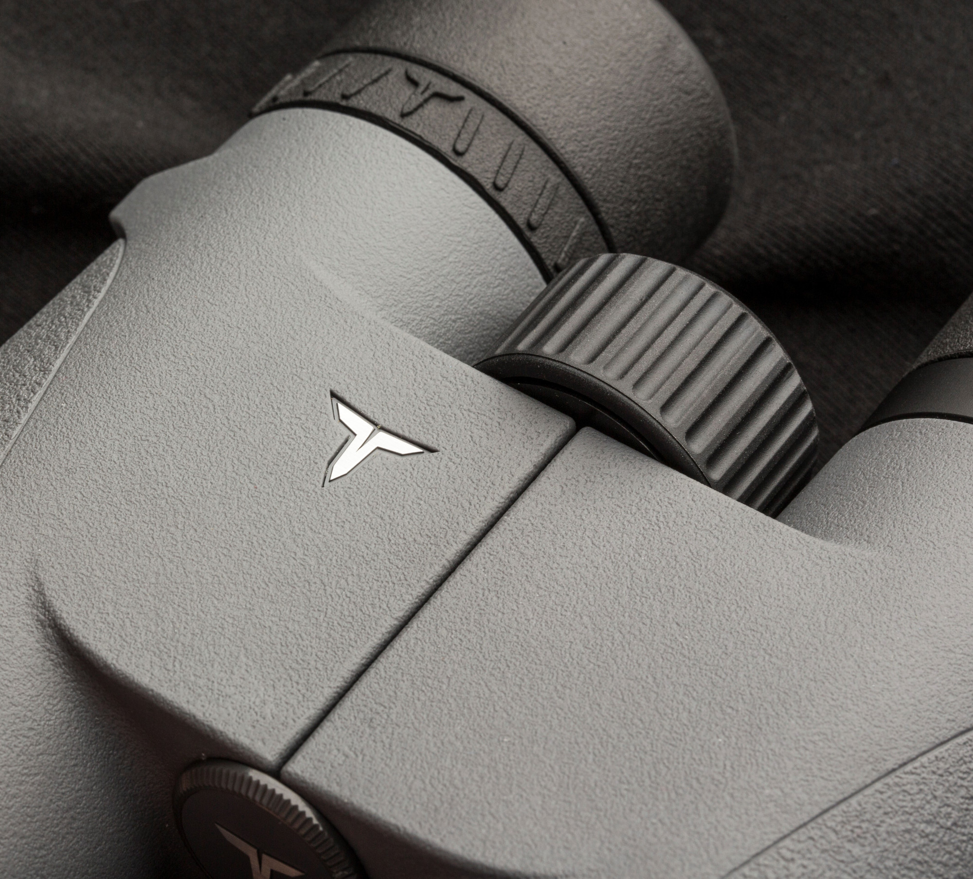 TORIC UHD SCHOTT 12.5X50 Long Range Binoculars