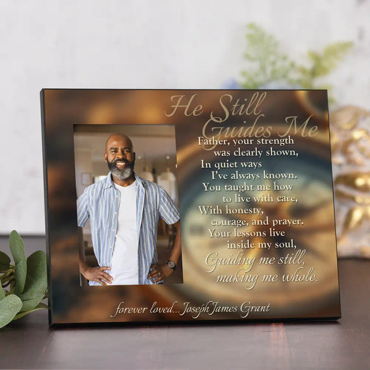 Memorial frame for loss of father is personalized with his name and features a heartfelt poem to pay tribute to dad.