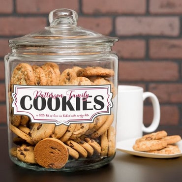 https://cdn11.bigcommerce.com/s-mdwz5t7wme/images/stencil/original/image-manager/cj4002-custom-glass-cookie-jar-min.jpg?t=1699272548