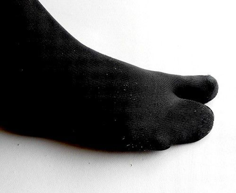 Spike Tabi Split Toe Sock