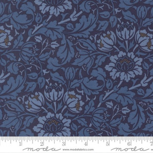 Flowering Scroll in Twilight | Morris Muse by Barbara Brackman | per 10 cm