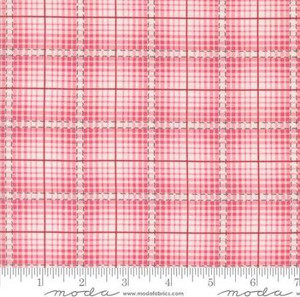 Christmas Plaid in Pink | A Very Sweet Christmas by Bunny Hill Designs | per 10cm