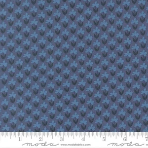Meadow in Denim | Scenery by Elizabneth Hartman | per 10cm