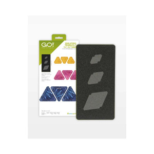 55079 - AccuQuilt Die - Equilateral Triangles 1″, 1.5″, 2.5″ cut sides 55079 - AccuQuilt Die - Equilateral Triangles 1″, 1.5″, 2.5″ cut sides