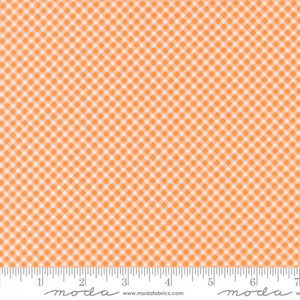 bias printed apricot gingham