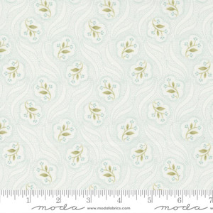 Prancing Posies in Milk | Honeybloom by 3 Sisters | per10cm Prancing Posies in Milk | Honeybloom by 3 Sisters | per10cm