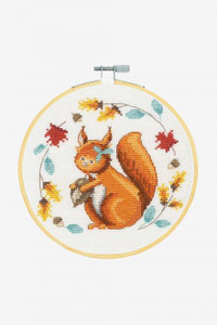 Folk Squirrel Cross Stitch Kit | DMC Folk Squirrel Cross Stitch Kit | DMC