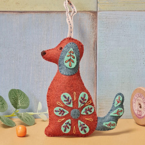 Folk Dog Felt Craft Mini Kit Folk Dog Felt Craft Mini Kit
