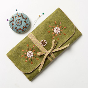 Sewing Roll Felt Craft Kit