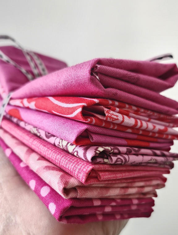 Wild Fuchsia Fat Eighth Bundle | 7pcs