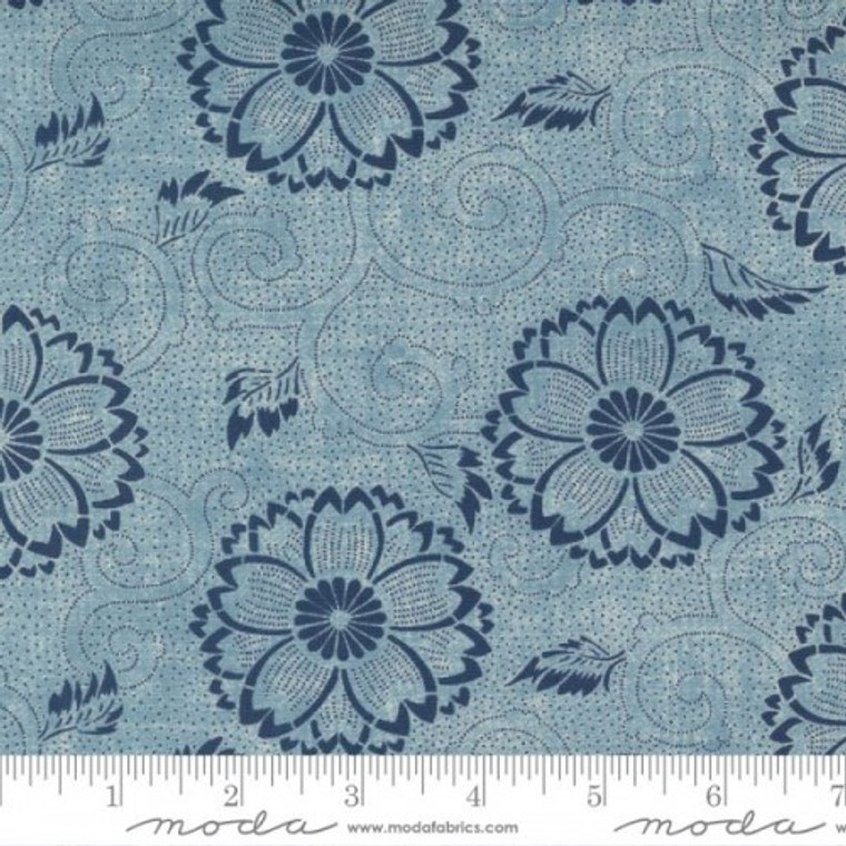 MEDARION  - KUMO 48071-16 JAPANESE REPRODUCTION -per half metre length