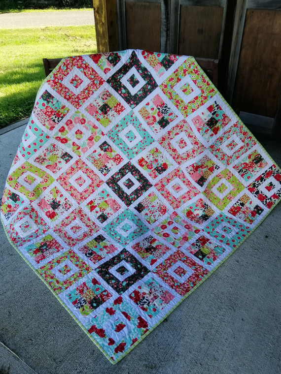 Shortcake Quilt Kitset - Finished size 56 "x 56"