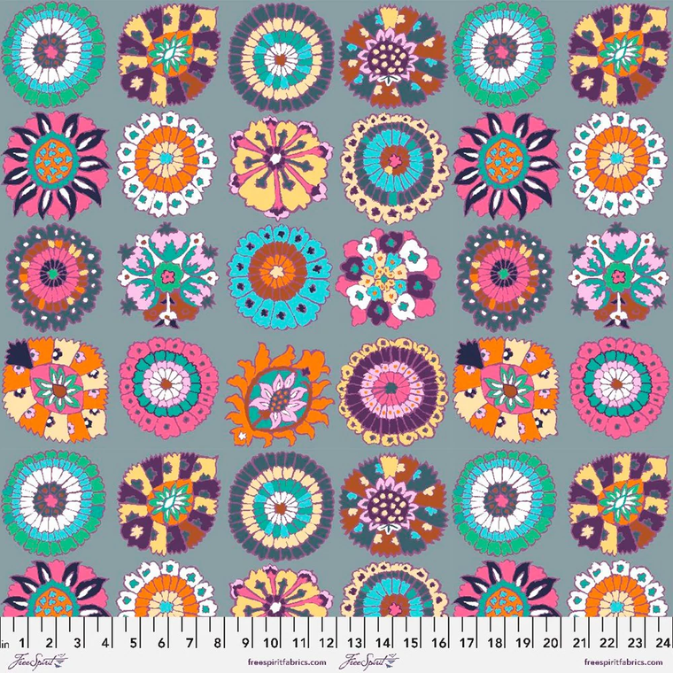 Carpet Cookies in Grey | Kaffe Fassett Collective | per 10cm