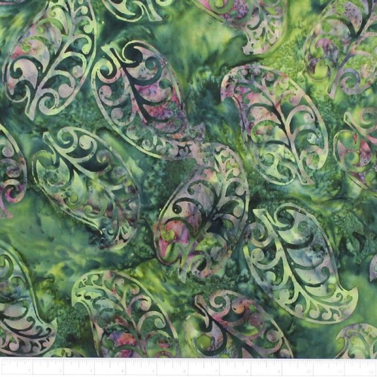 NZ Leaf Bali in Forest | Kiwiana Batik by Hoffman Fabrics | per 10cm