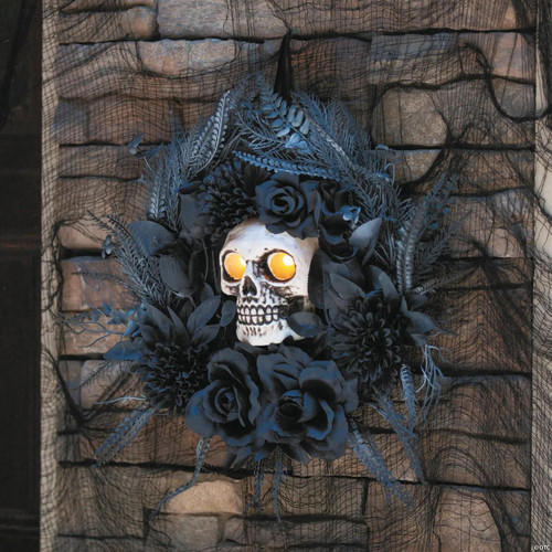 15 3/4" Black Wreath With Light-Up Skull & Sound