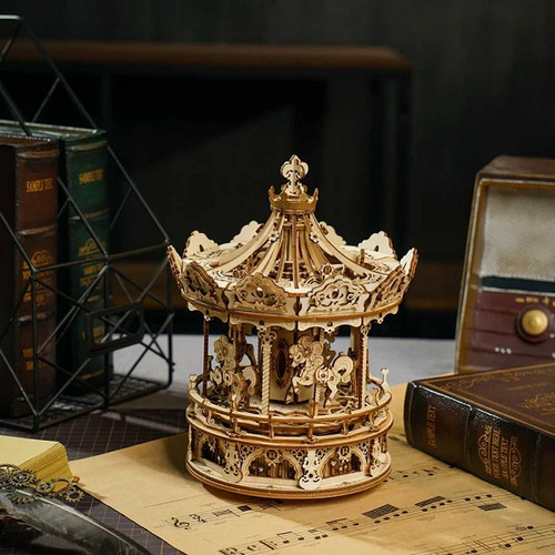 HRP Robotime Mechanical Music Box; Romantic Carousel