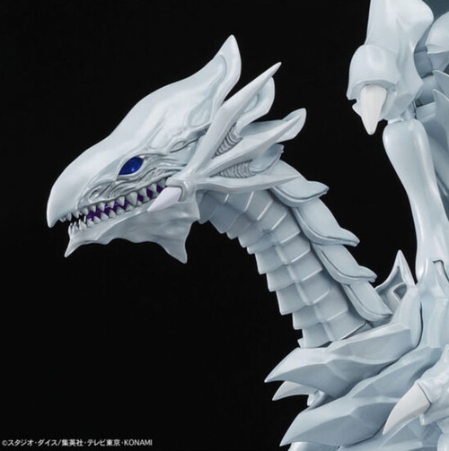 HRP Bandai Amplified Blue-Eyes White Dragon "Yu-Gi-Oh!" Bandai