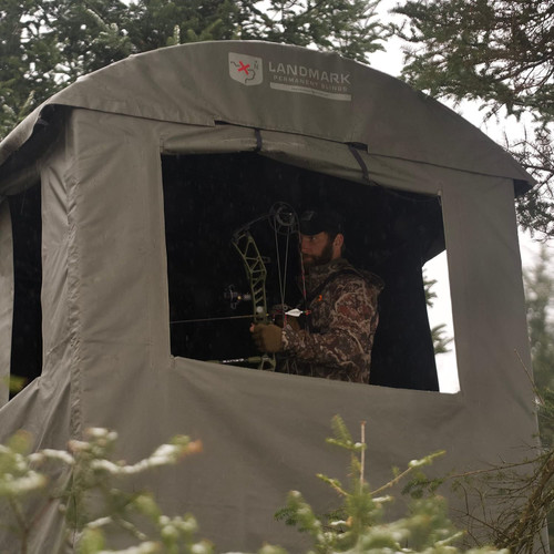Rivers Edge Landmark 600 Adjustable Shooting Windows 7' Permanent Blind