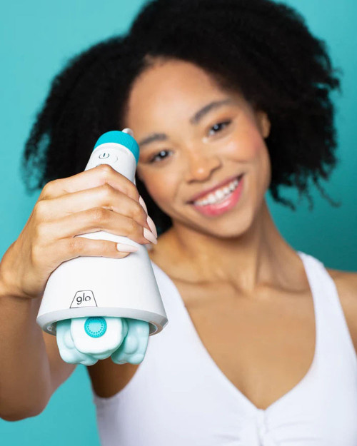 GLO Cryotherapy Cool Legs Massage Roller with Cooling Gel