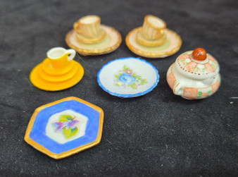 AB26-158- 1/12 Scale - Miscellaneous Porcelain Dishes - "PL"