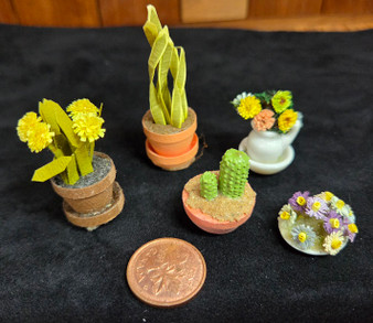 AB26-163- 1/12 Scale - Handcrafted Quilled Flowers & Plants - GROUP 1 - "PL" 