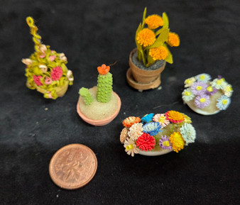 AB26-165- 1/12 Scale - Handcrafted Quilled Flowers & Plants - GROUP 3 - "PL" 