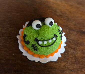 1/12 Scale Halloween Monster Cake