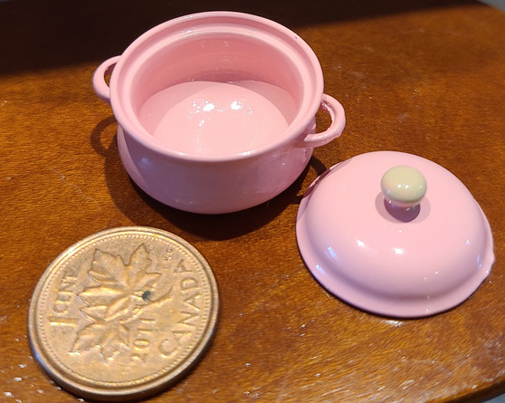 1/12 Scale Miniature Pink Cooking Pot