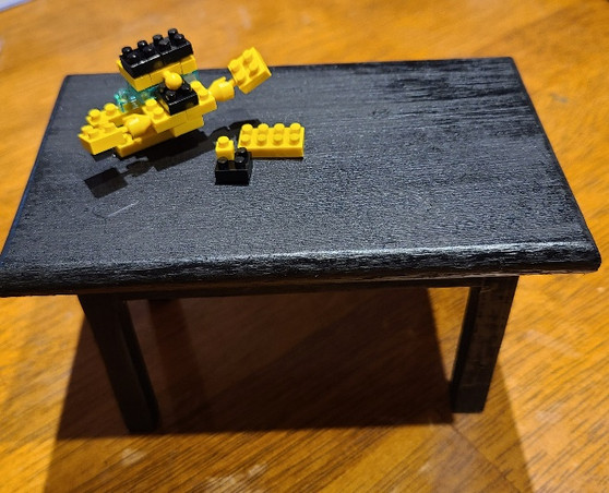 1/12 Scale Table with Building Blocks