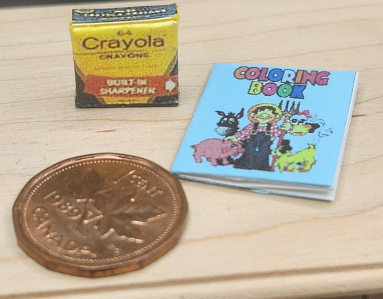 Miniature, 1/12 Scale -  Crayola Crayons & Colouring Book