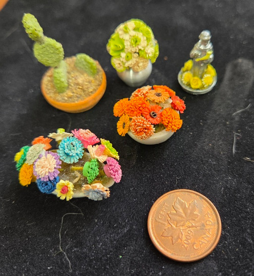 AB26-182 - 1/12 Scale -  Paper Quill Flowers & Plants - Group 4 - "PL"