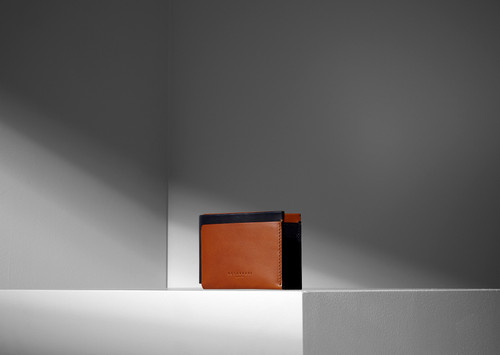 Addison Bi-Fold Wallet Navy/Tan