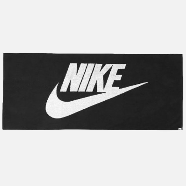 Nike Club Pool Towel - Black/White