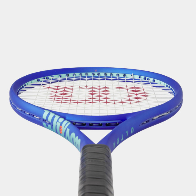 Wilson Ultra 100 V5 Tennis Racket