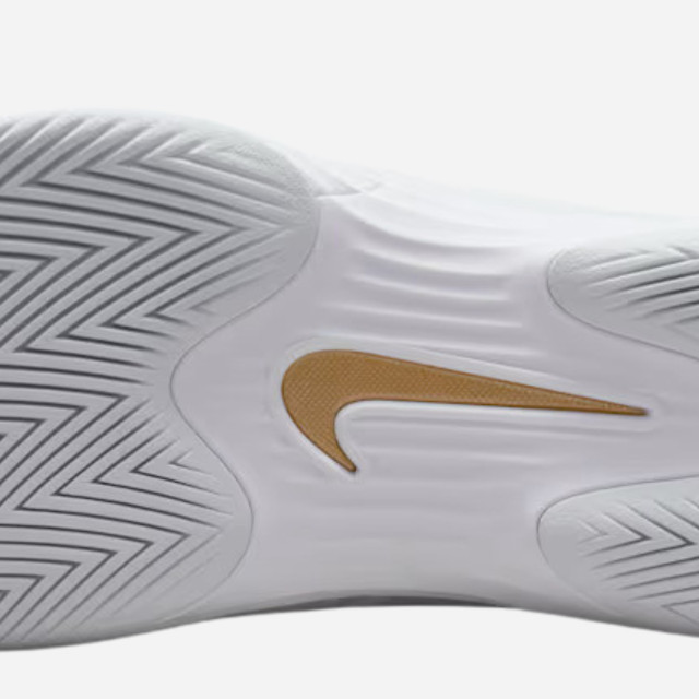 Nike Vapor 12 Magnolia Men's HC Tennis Shoes - White/Pure Platinum/Metallic