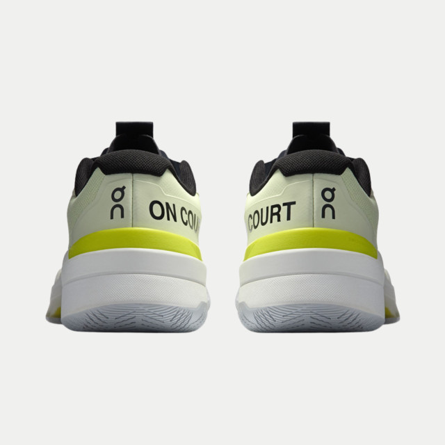 ON THE ROGER Pro Fire Men's Tennis Shoes - Linen/Lime