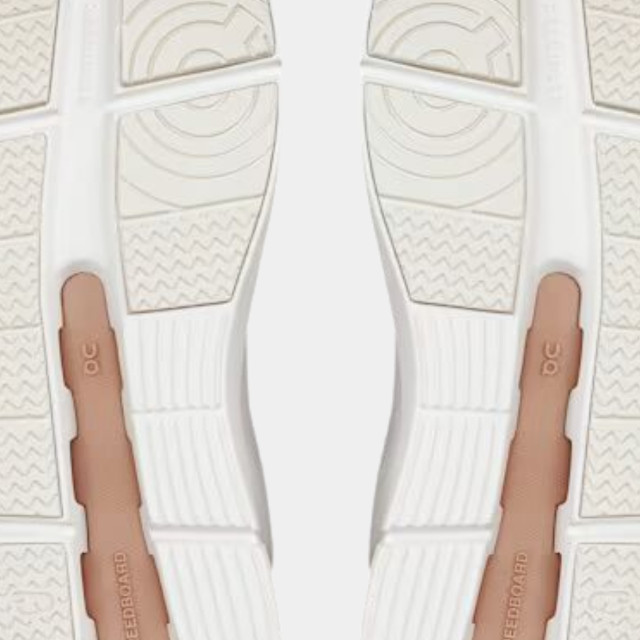 ON The Roger Advantage Women's Shoes - White/Rosehip