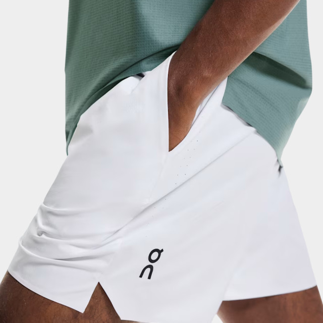 On Court Men's 5-Inch Tennis Shorts - White