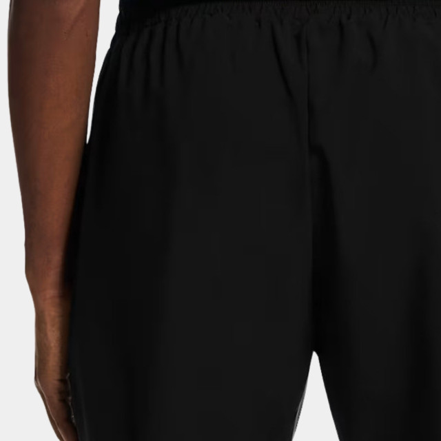 ON Court Men's 7-Inch Tennis Shorts - Black