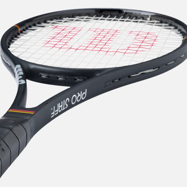 Wilson Pro Staff 97L Classic 2026 Tennis Racket