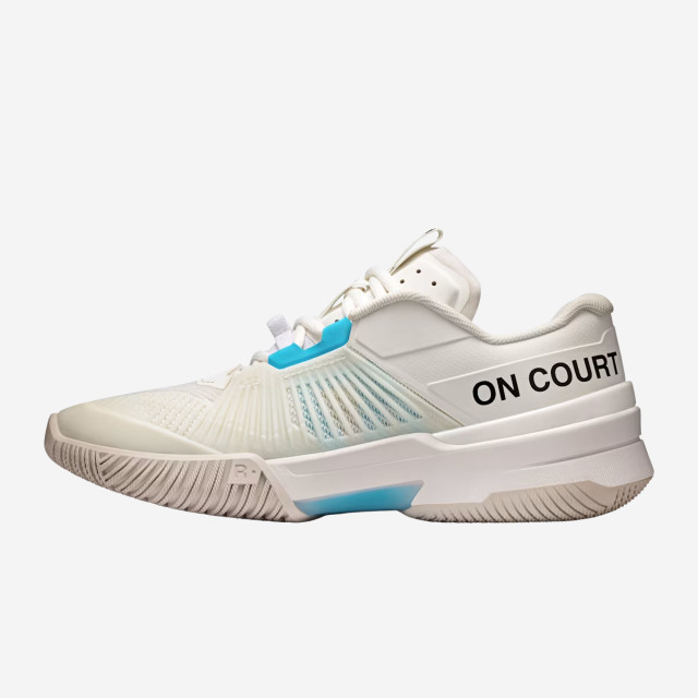 On THE ROGER Pro Fire Women's Tennis Shoes – White | Pink