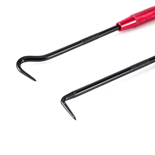 Close-up of the curved steel working ends