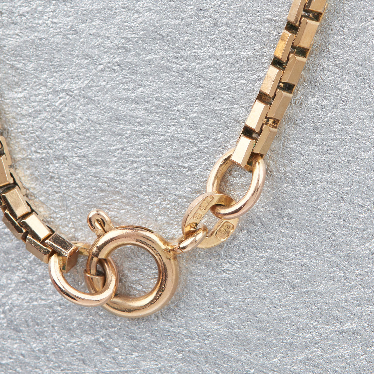 Second hand gold chain for sale clearance