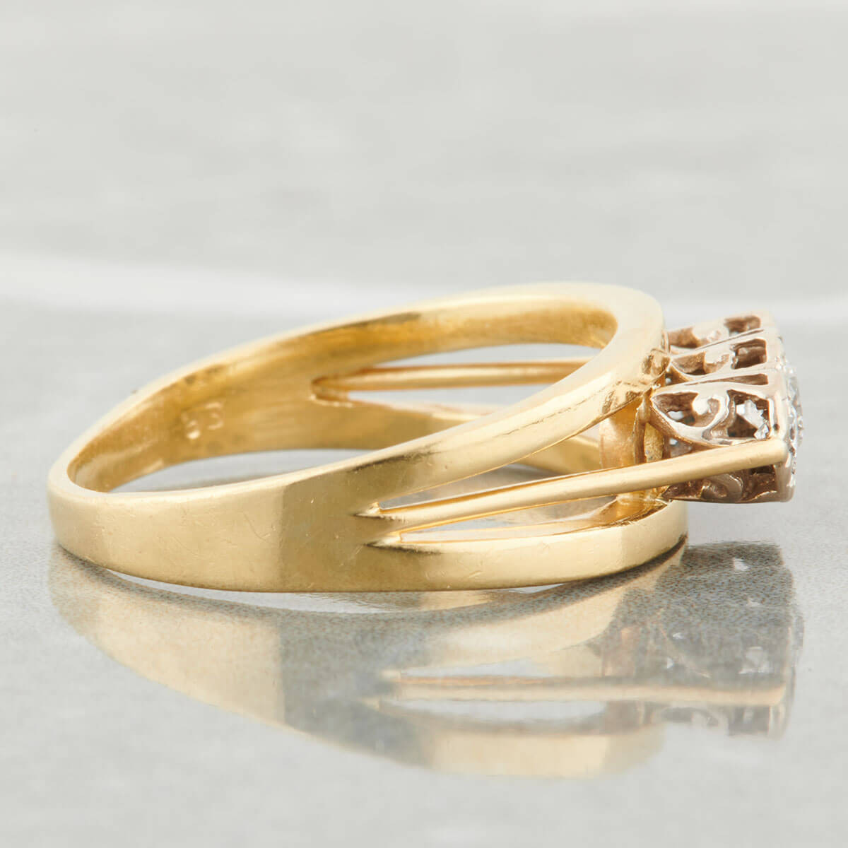 Second Hand 3 Stone Diamond Openwork Ring RH Jewellers