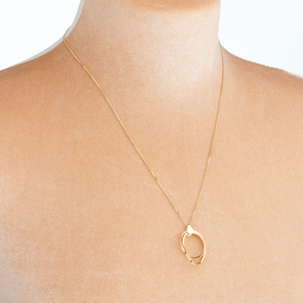 Second Hand 18ct Gold Twisted Loop Pendant RH Jewellers