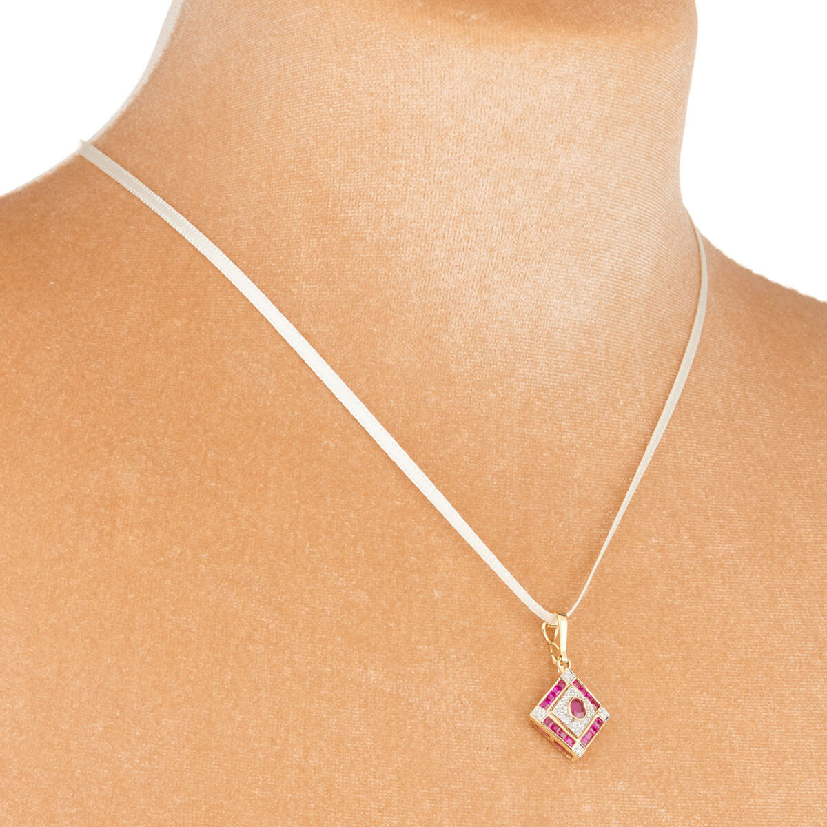 Second Hand 14ct Gold Ruby & Diamond Pendant RH Jewellers